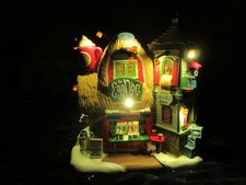 Lemax Santa's Wonderland - The Eggnog Bar Ex Display Christmas Village