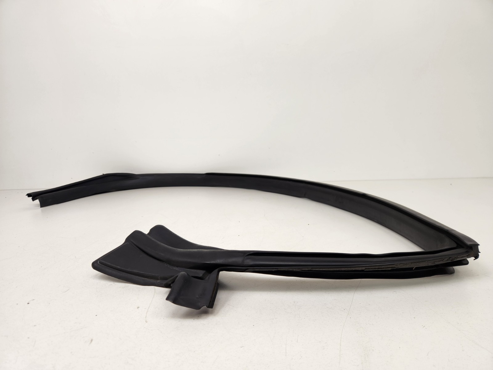 McLaren MP4-12C 2012-2014 Left Gasket
