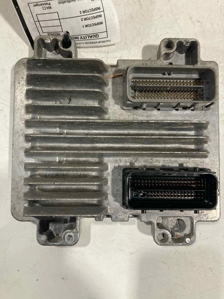 Used Engine Control Module (ECM) fits: 2012 Gmc Savana 3500 van Electronic Contr - Image 3 of 4