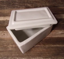 Primitive Country Style Tea Bag Or Butter Keeper Storage Caddy Box With Lid