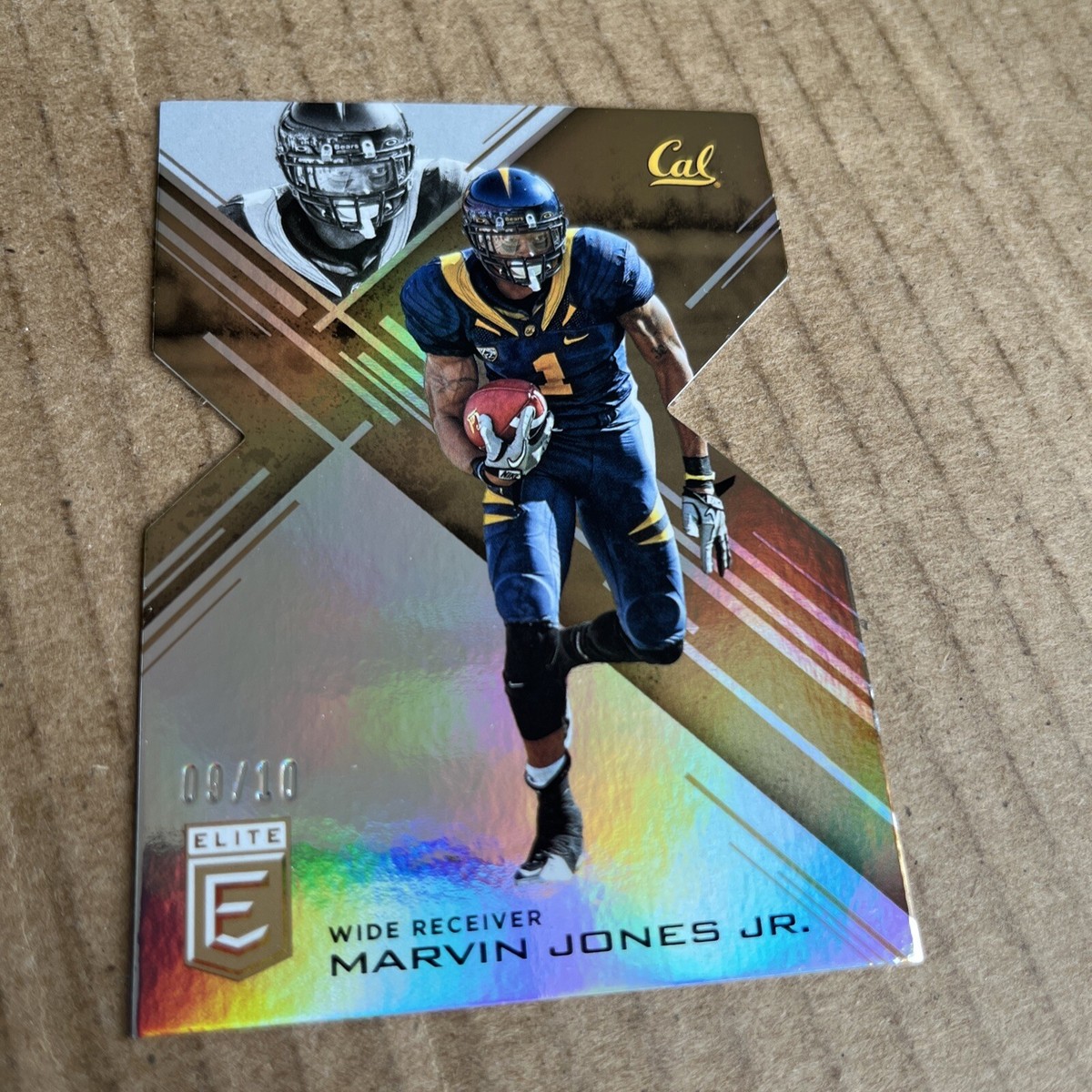 RARE! 2017 Elite GOLD DIE CUT SP /10 Marvin Jones Jr #72 Football Card (c3)