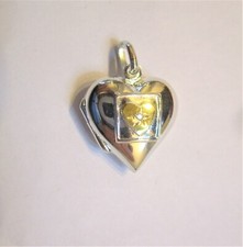  STERLING SILVER SUPERB HEART SHAPED LOCKET WITH CENTRAL GOLD PLATED HEART 