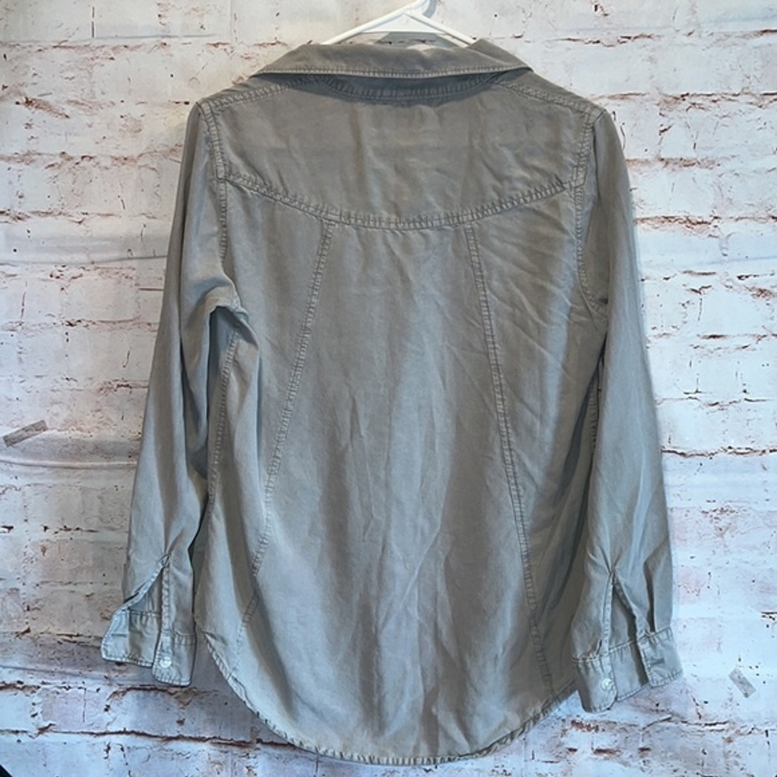 Thread and supply small button down casual blouse… - image 6