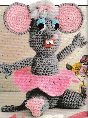 Ballerina Mouse Doll - 10-1/2'' tall - Worsted weight yarn - CROCHET PATTERN ONLY