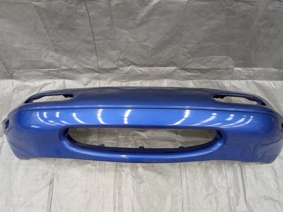 Cubierta del parachoques delantero Mazda Miata 1990-1997, defectos azules 90-97 94NA6W Foto 3 de 4