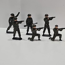 Antique Metal Toy Soldier Figure 54 mm Made in England Lot of 6 Good Condition