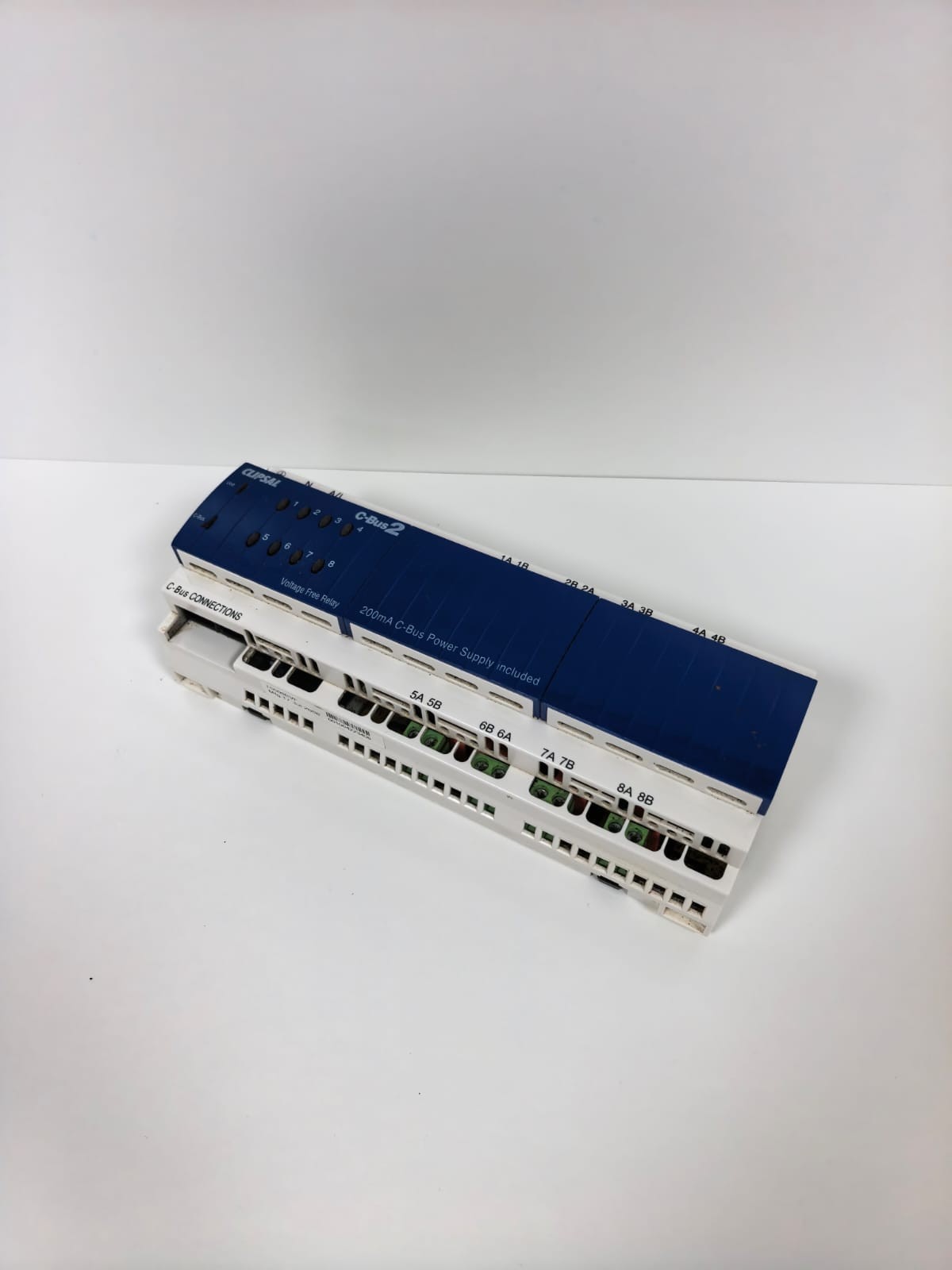 Clipsal L5508RVF CLIPSAL L5508RVF C-BUS2 8-CHANNEL VOLTAGE FREE RELAY (MFG 2008) 5