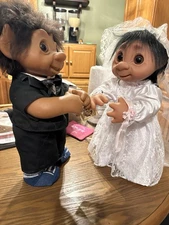 Husband And Wife Dam Trolls