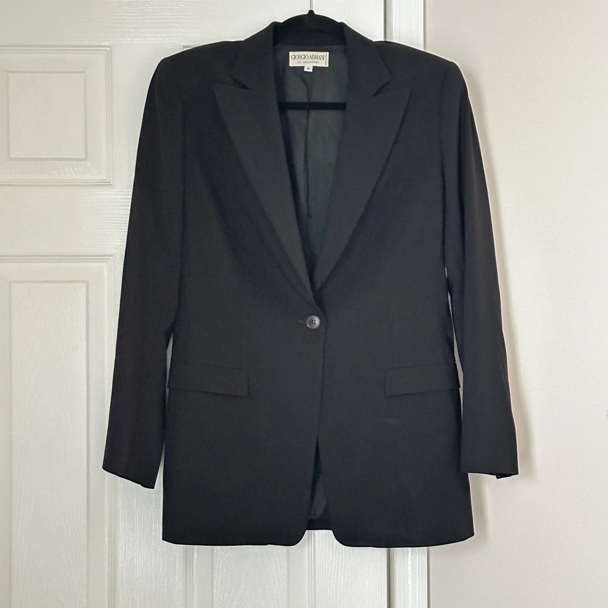 Giorgio Armani Le Collezioni In Women's Suits & Blazers for sale