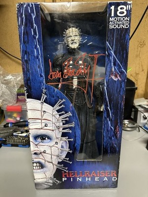 NECA 2003 Hellraiser Pinhead 18'' Reel Toys Motion Activated Sound Figure