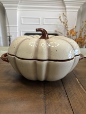 10 Strawberry Street Ceramic Pumpkin Bowl With Lid Holds 8 Cups
