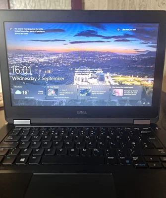 Dell Latitude E5270 12.5in i5 6th Gen 8GB 256GB SSD Win 10 Pro Black