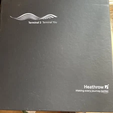 Heathrow Terminal 2 commemorative teapot & cup (CG58/17)