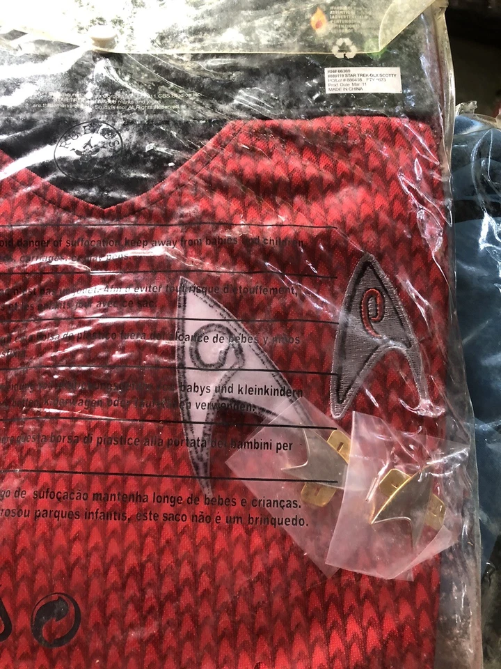 Disfraces de Star Trek Adulto Oficial Flota Estelar Camisa Halloween Bonificación Prendedor Parche Foto 2 de 2