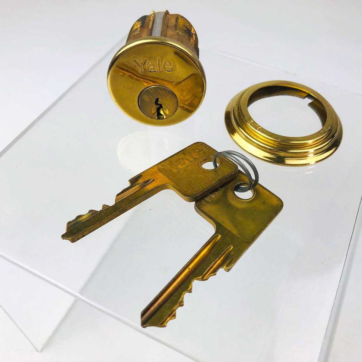 Yale Mortise Lock Cylinder 1-1/4