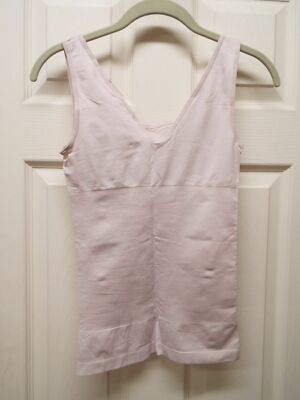 Yummie Tummie Tank With Reversible Neckline - Hush- M/L - NEW