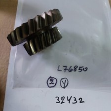 Used Tractor Parts John Deere  Gear L76850 Genuine  Fit 6010, 6100, 6110, 6300,