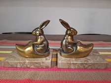 SERRE LIVRES ART DECO LAPINS Sortant d'un sabot, socle marbre