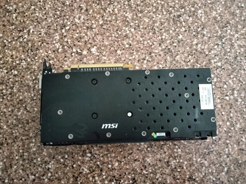 Defective msi r9 390 8gb - Image 3 of 3