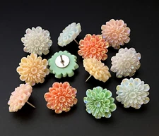 Iridescent Chrysanthemum Pin Set – Floral Office Decor Garden Inspired Thumbtack