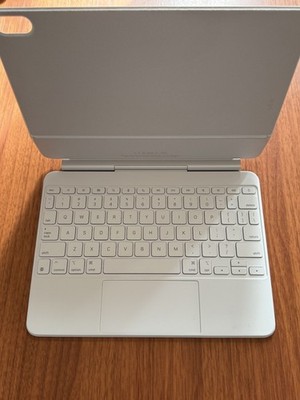 Apple Magic Keyboard for iPad Air 11-inch (M3) White MDFV4LL/A
