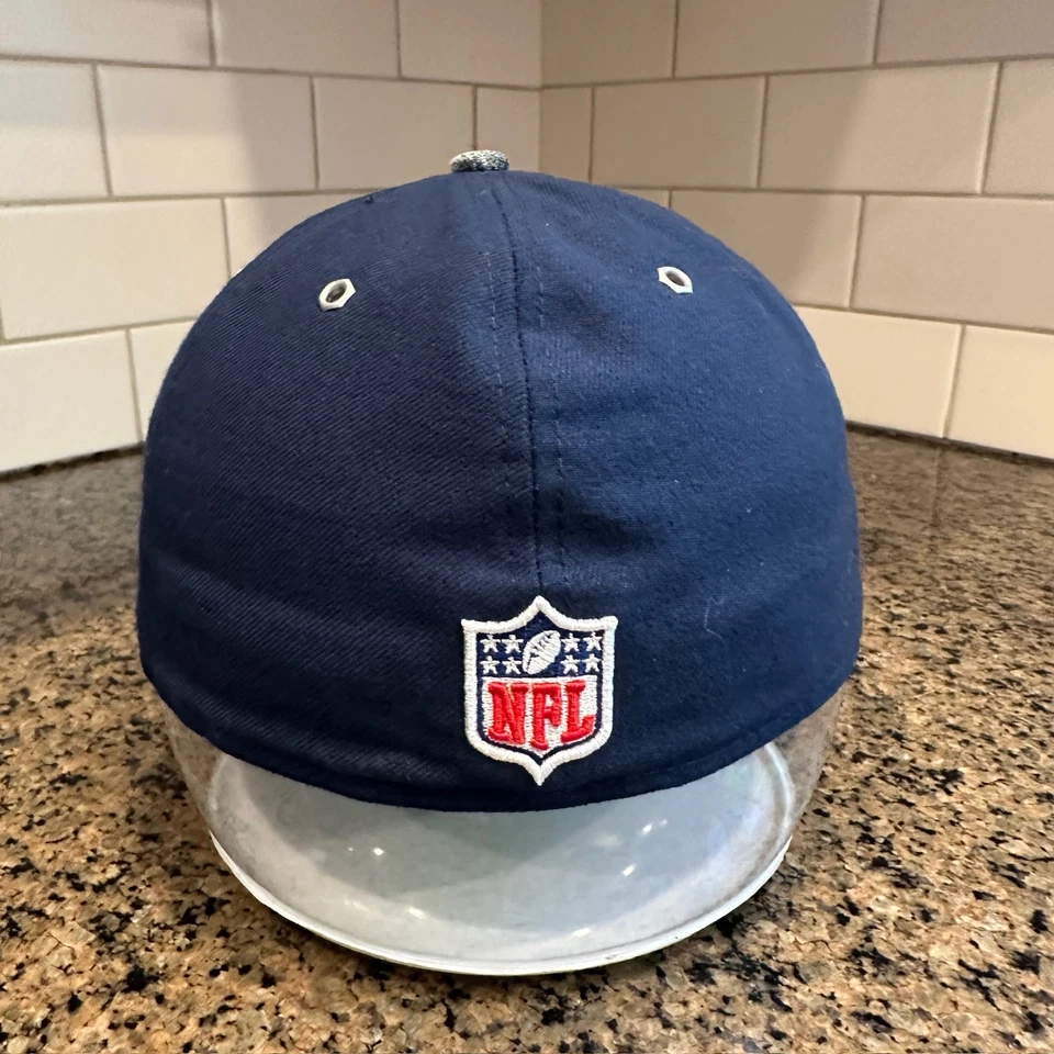 Tennessee Titans NFL Football New Era 59Fifty Cap Hat 7 3/8 Blue Gray - Image 4 of 4