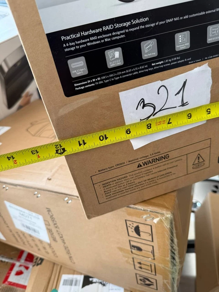 QNAP 4 Bay USB 3.0 RAID Expansion Enclosure DAS (Correct Attached Storage) - Bla - Image 4 of 4