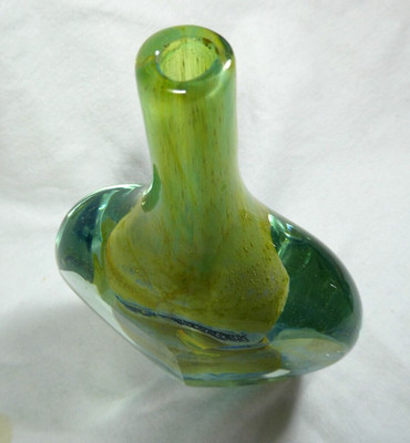 MDINA CUT ICE LUTSCHER VASE FACETTIERT NEUWERTIG MICHAEL HARRIS 6 3/4''