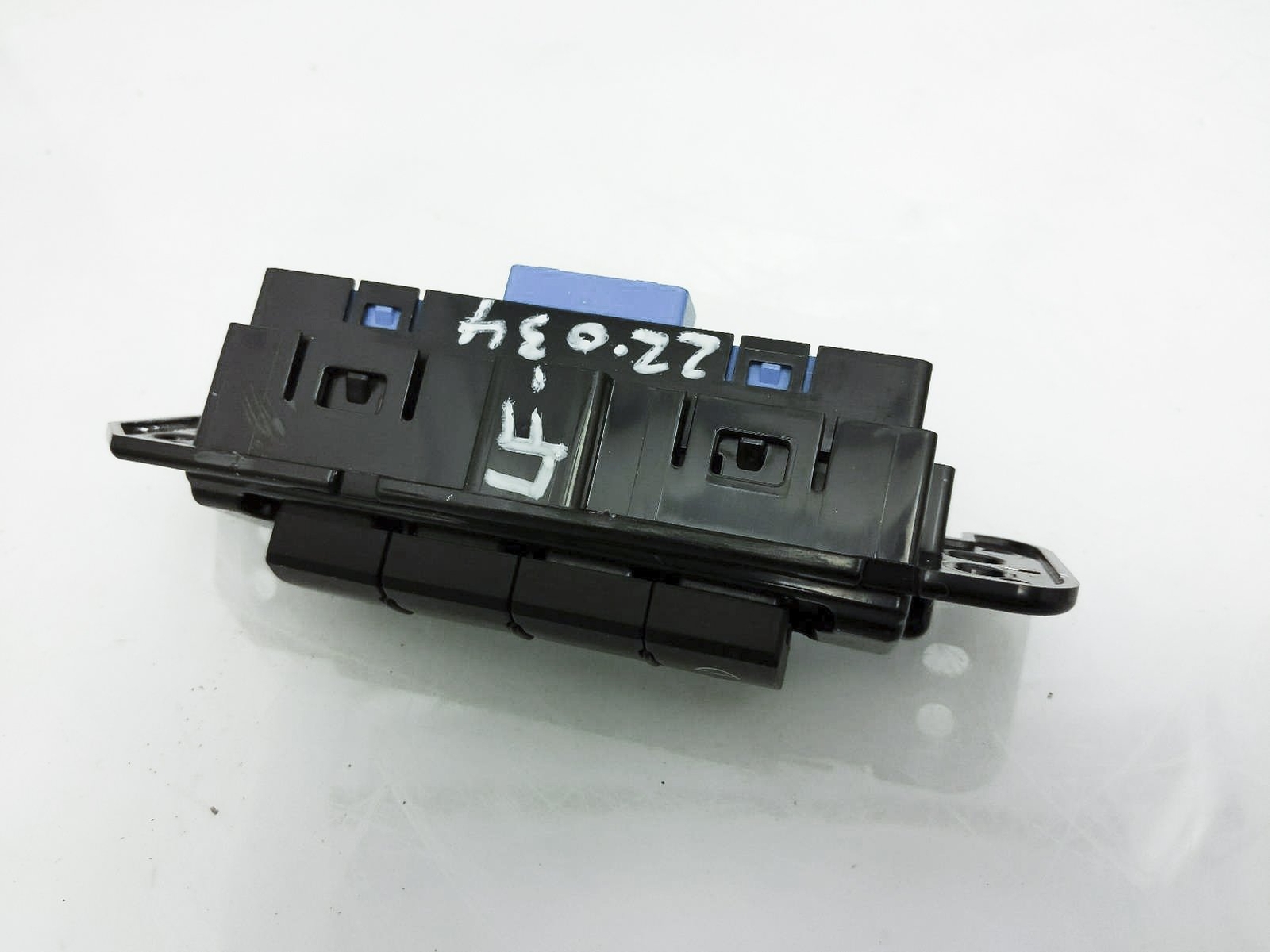 20162022 Lexus Rx350 Heated Steering Wheel Switch 840100E131 eBay