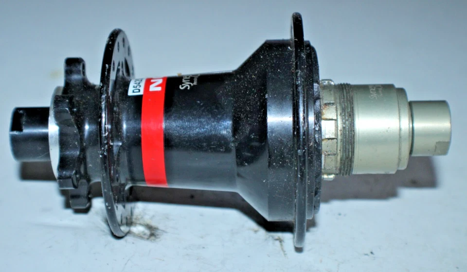 Novatec Rear MTB Hub 32H 148mm Black 6-Bolt Disc 12mm Thru Axle XD USA Shipper:) - Image 4 of 4