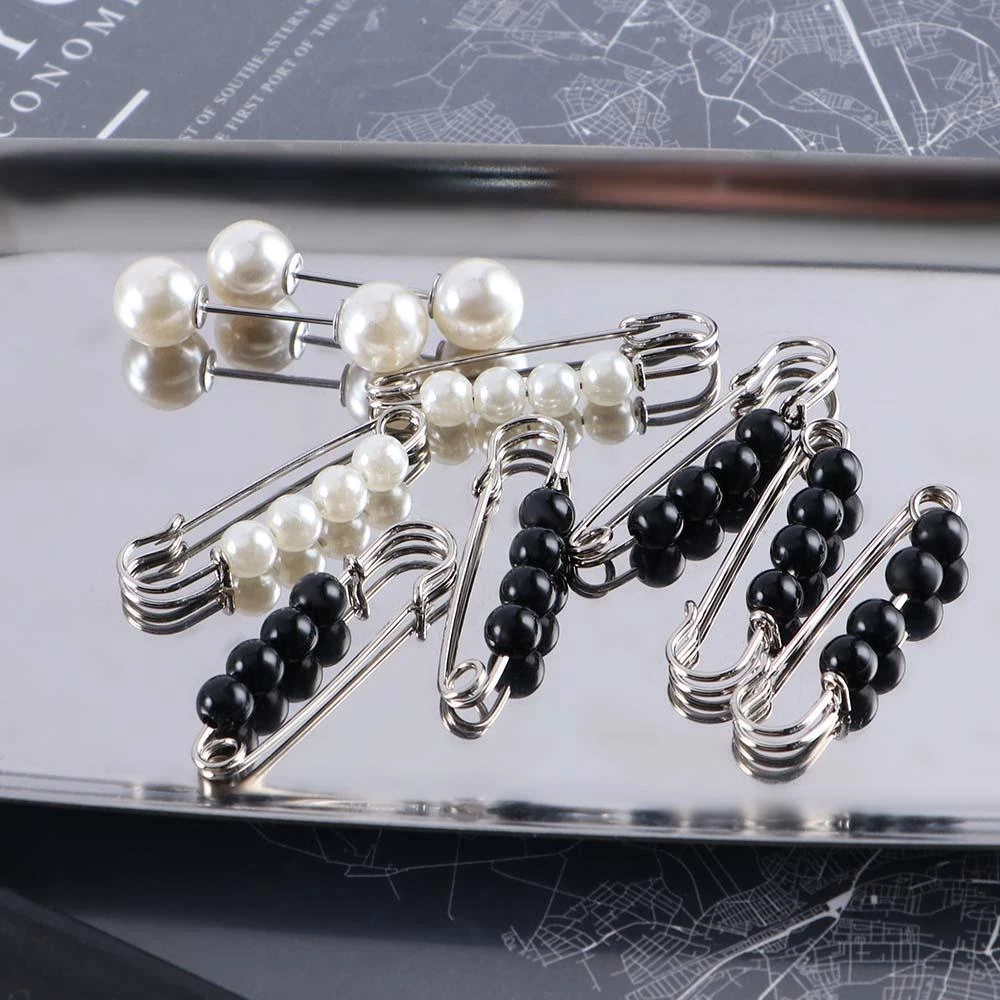 Fashion jewelry on sale pearl brooch