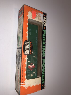 HO SCALE TRAIN Car IN BOX VINTAGE LIFE LIKE REA PULLING POWER REEFER 6400
