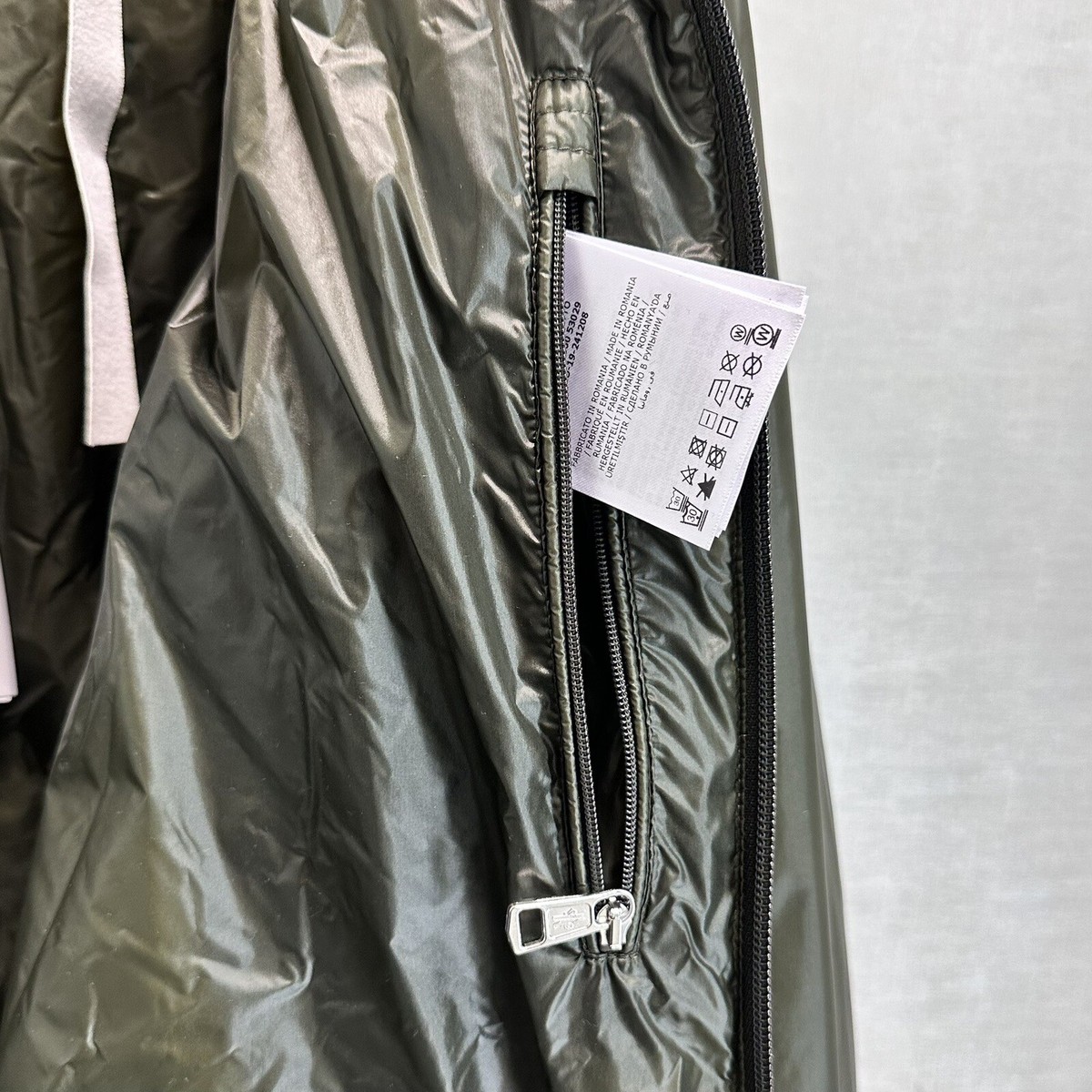 MONCLER GENIUS 2 1952 Laufen Rain Jacket Size 5 Men MONCLER GENIUS 2 1952 Laufen Rain Jacket Size 5 Men