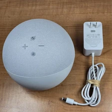 Amazon Echo 4th Generation L4S3RE Smart Home Hub White w/ Power Cord Tested