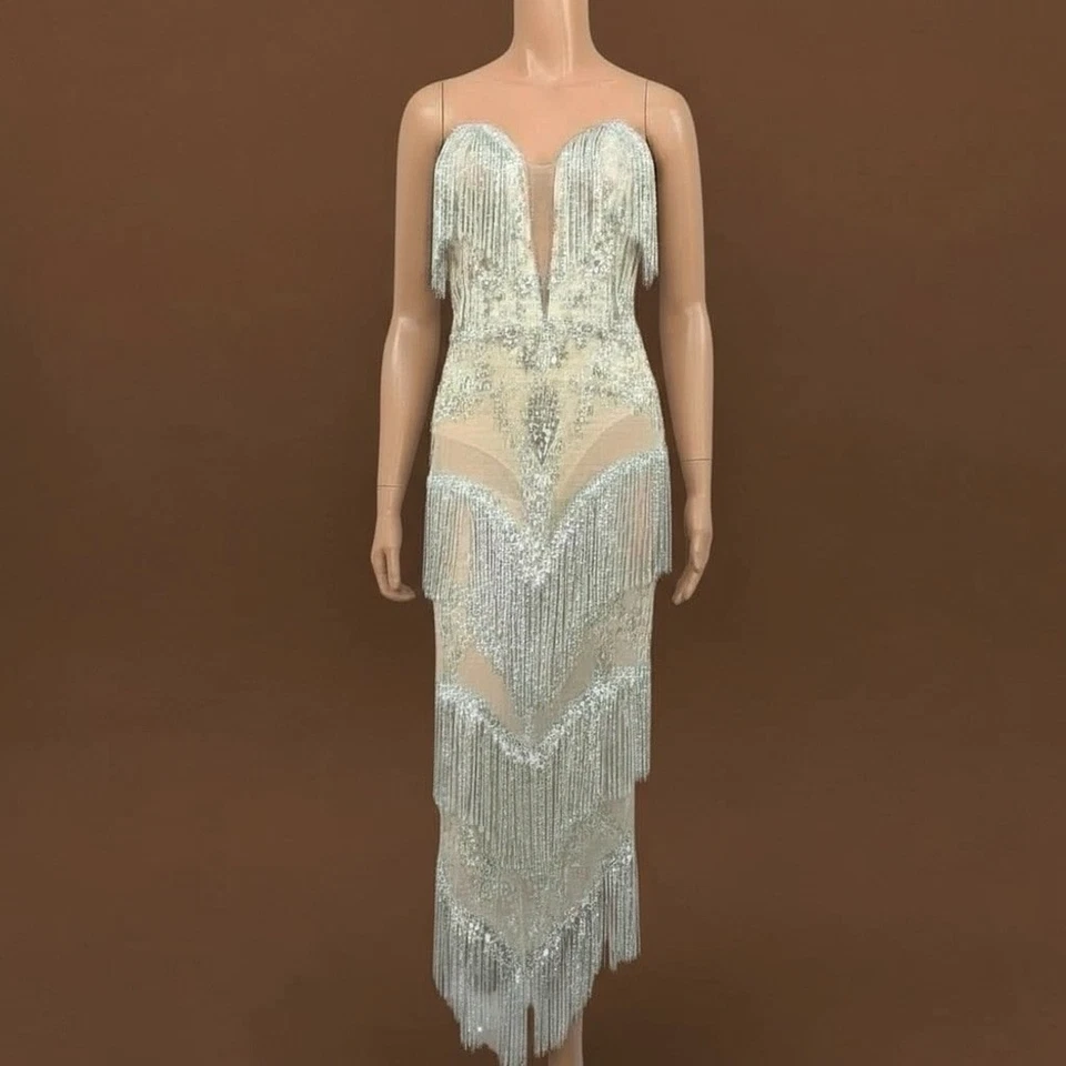 Maxi Vestido Moda Nova Plateado Flecos Lentejuelas Malla L — Y2K Glam Deco Sirena Foto 3 de 4