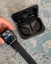 Black Smartwatch Touchscreen Silicone Strap + Earhook Earbuds & Case