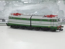 Arnold HN2624 Locomotive FS E646 Grey/Green Livery EP IV^ N Scale