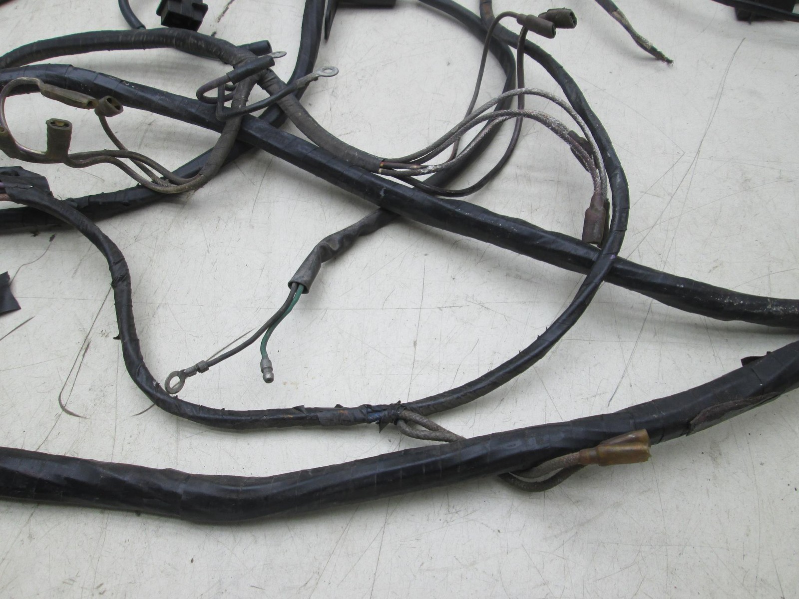 Rolls Royce Silver Shadow T1 left side body wiring harness RHD 1967 T1 (USED)