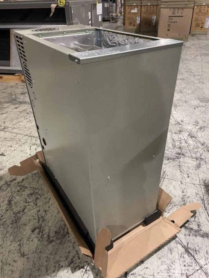 American Standard S8B1A040M3PSCA 40,000 BTU Multiposition ECM Furnace 80% - Image 2 of 4