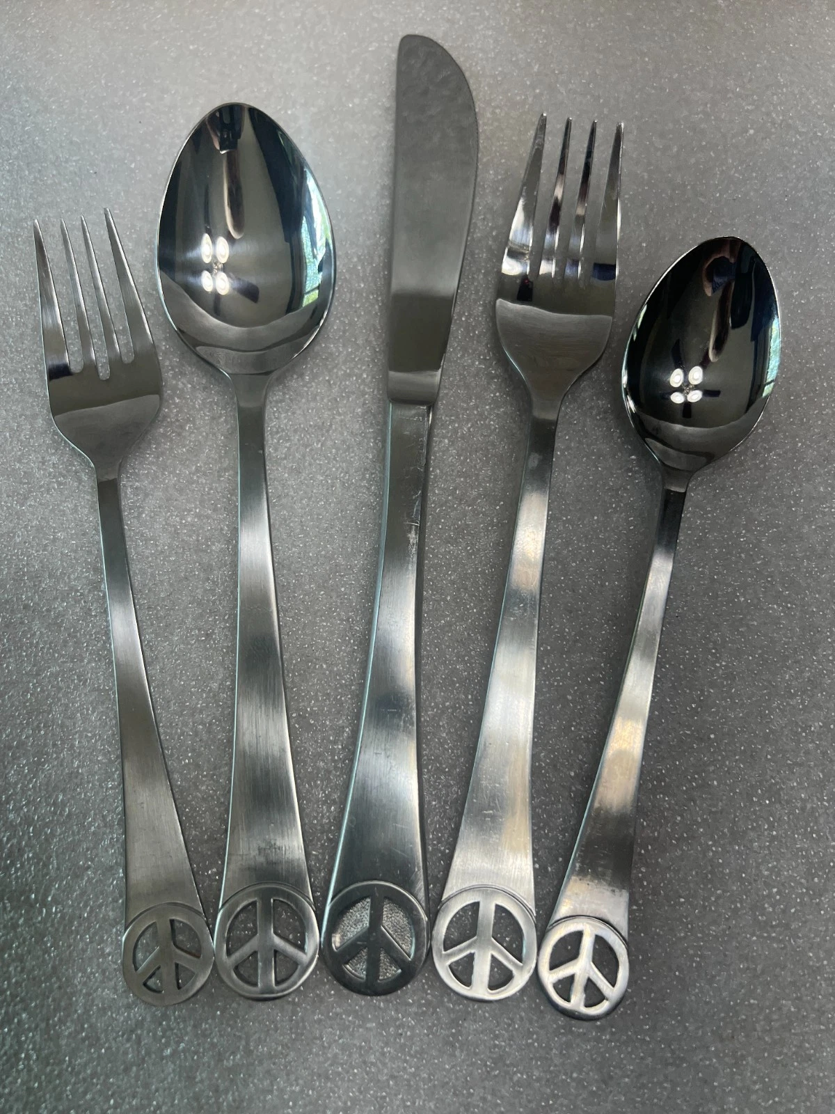 Oxford Hall Peace Sign 49 pc's Flatware Set Japan Rare 70s - Picture 8 of 18