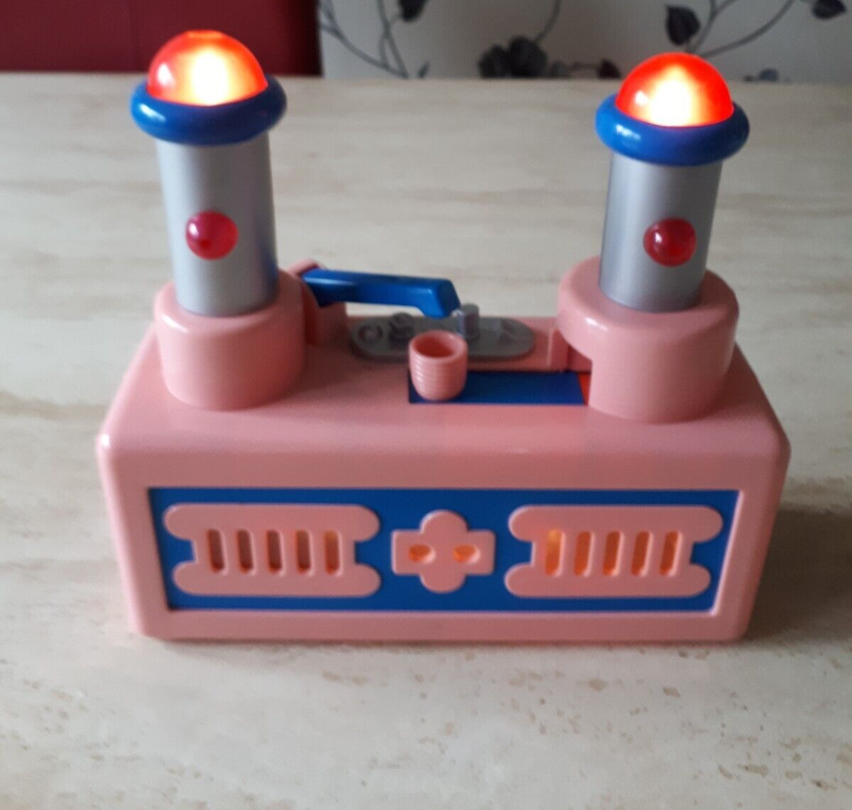 Foto 2 di 9