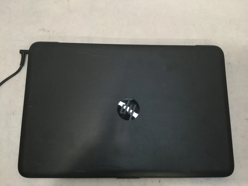 HP 15-ba009dx / AMD A6-7310 R4 @ 2.00GHz / (NO STORAGE) -MR - Image 3 of 4