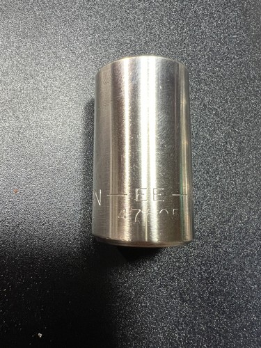Craftsman USA 1/2” Drive Socket SAE 5/8” Series EE 47505 - Picture 4 of 6