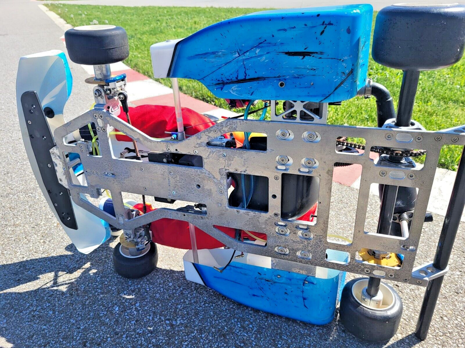 NEW Large scale RC kart 1:2.5 HARM Racing gas Mecatech Genius FG tuned engine