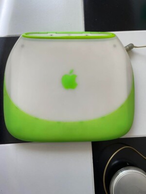 iBook G3 Shell 466MHz 320MB/20GB/DVD Key Lime Beauty Apple Rare
