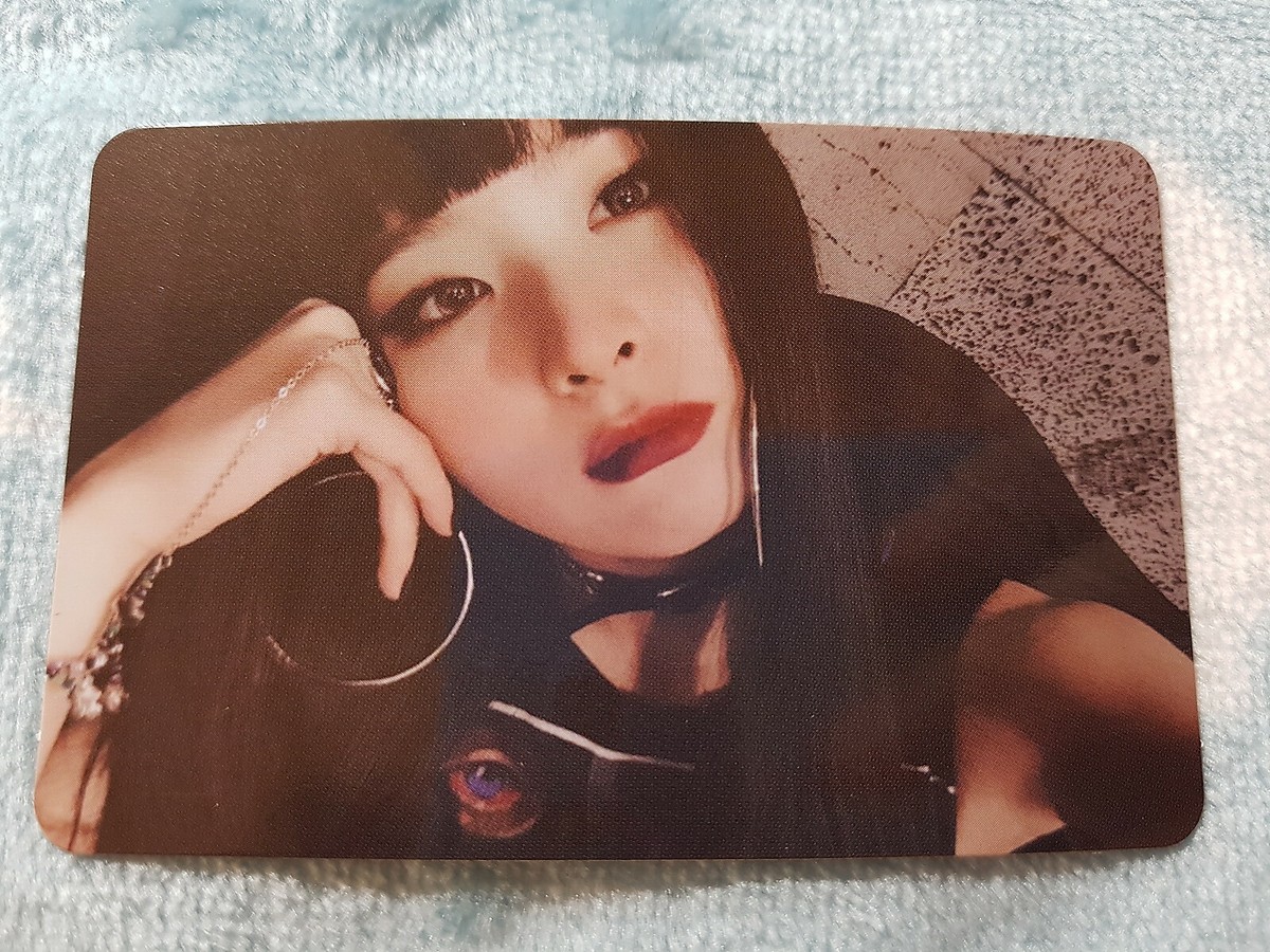 Red Velvet 2nd Album Repackage Bad Boy Seulgi Type-B Photo Card K