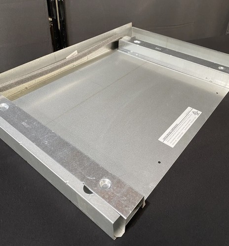 Viking 30" Professional Built-in Trim Kit - Stainless steel VMTK302SS - Picture 10 of 15
