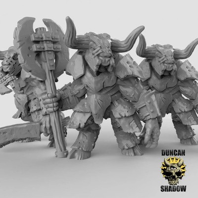Heavy Armoured Minotaurs Miniature