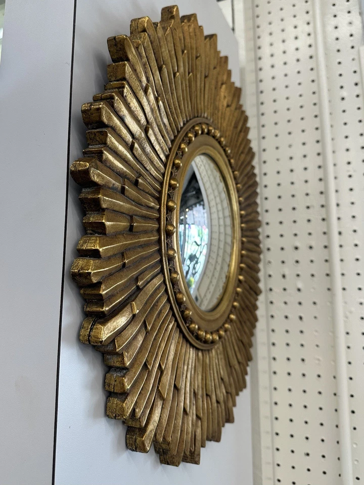 Sunburst Gilt wood Carved Convex Mirror  - Image 4 of 4