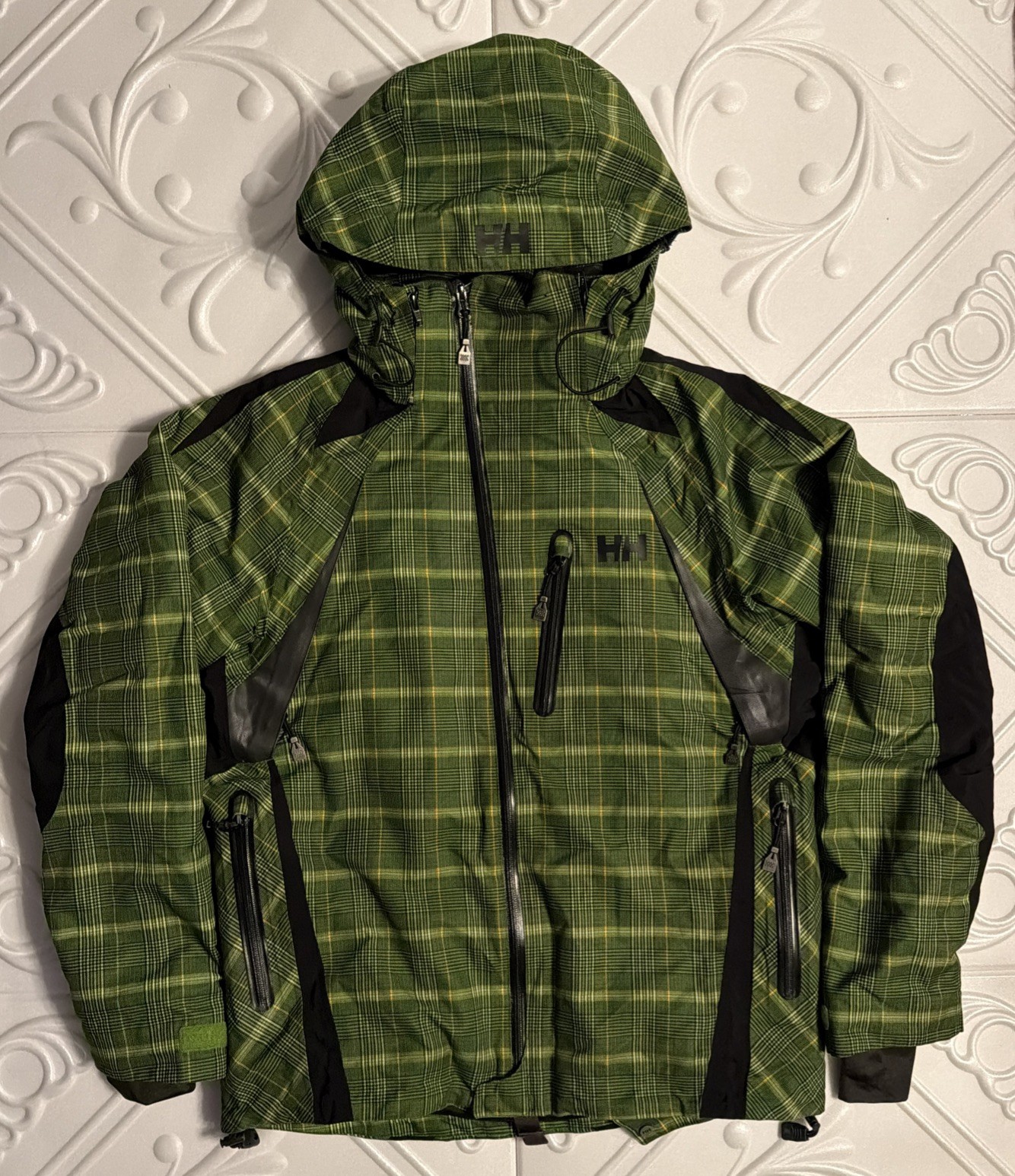 Helly Hansen Recco Snowboard Ski Jacket